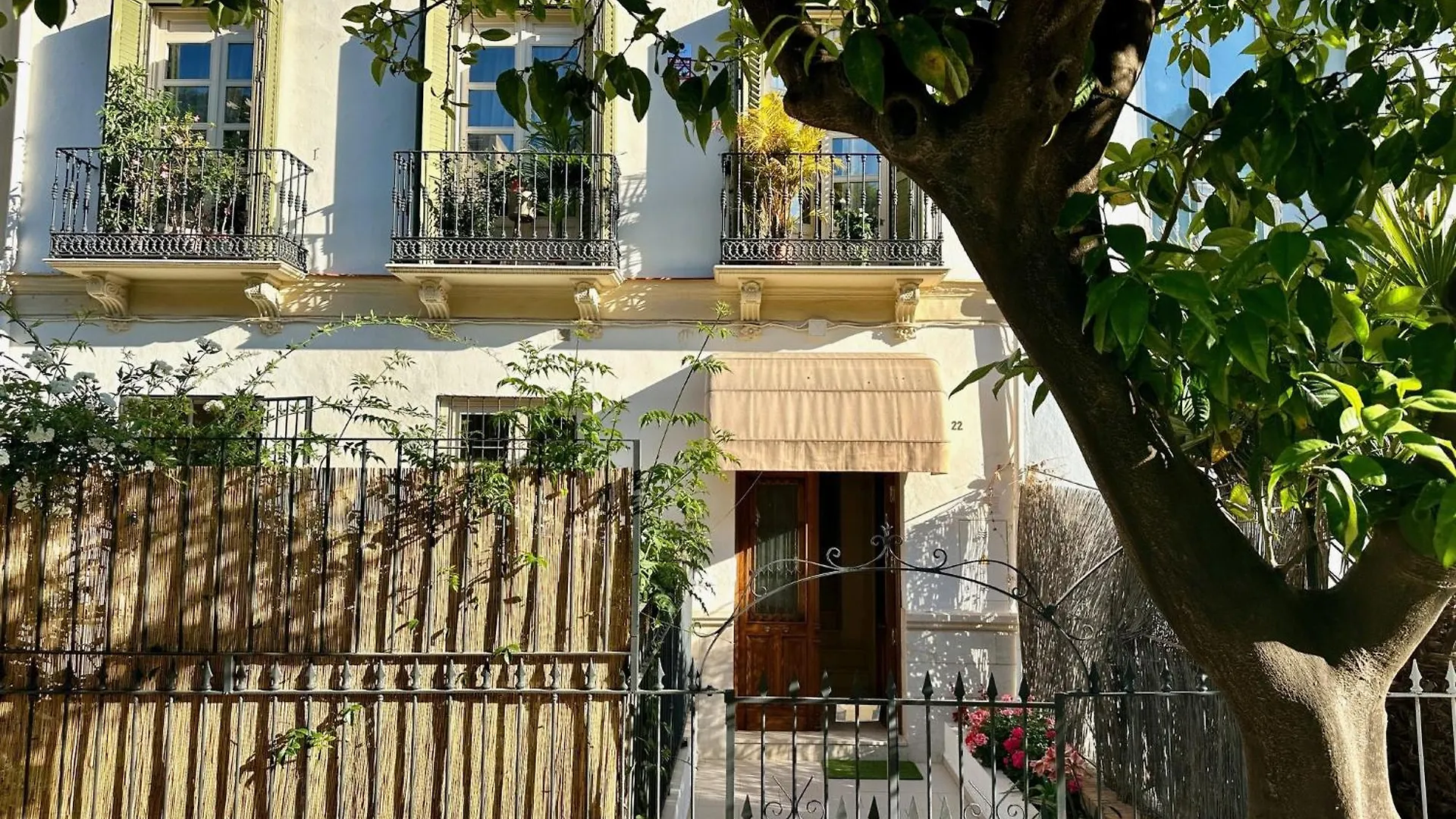 Apartamento Urbe10 Pries Garden Málaga
