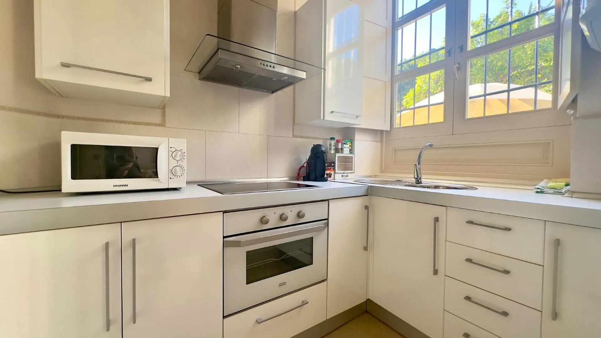 Apartamento Urbe10 Pries Garden Málaga